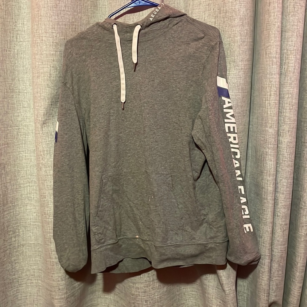 gray hoodie